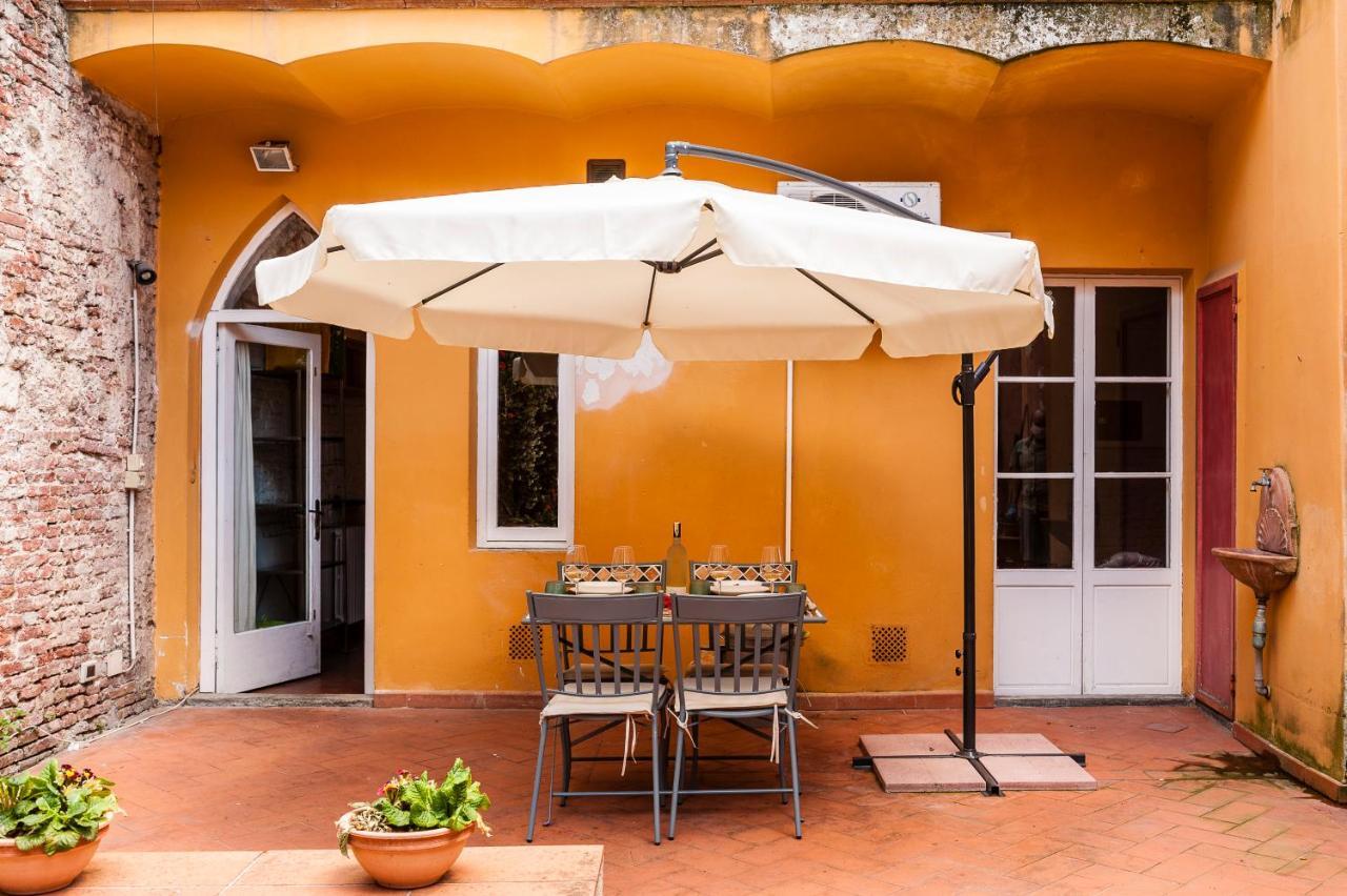 Hostly - Garden House Near The Tower - Historical House With Private Garden Apartment Pisa Bagian luar foto